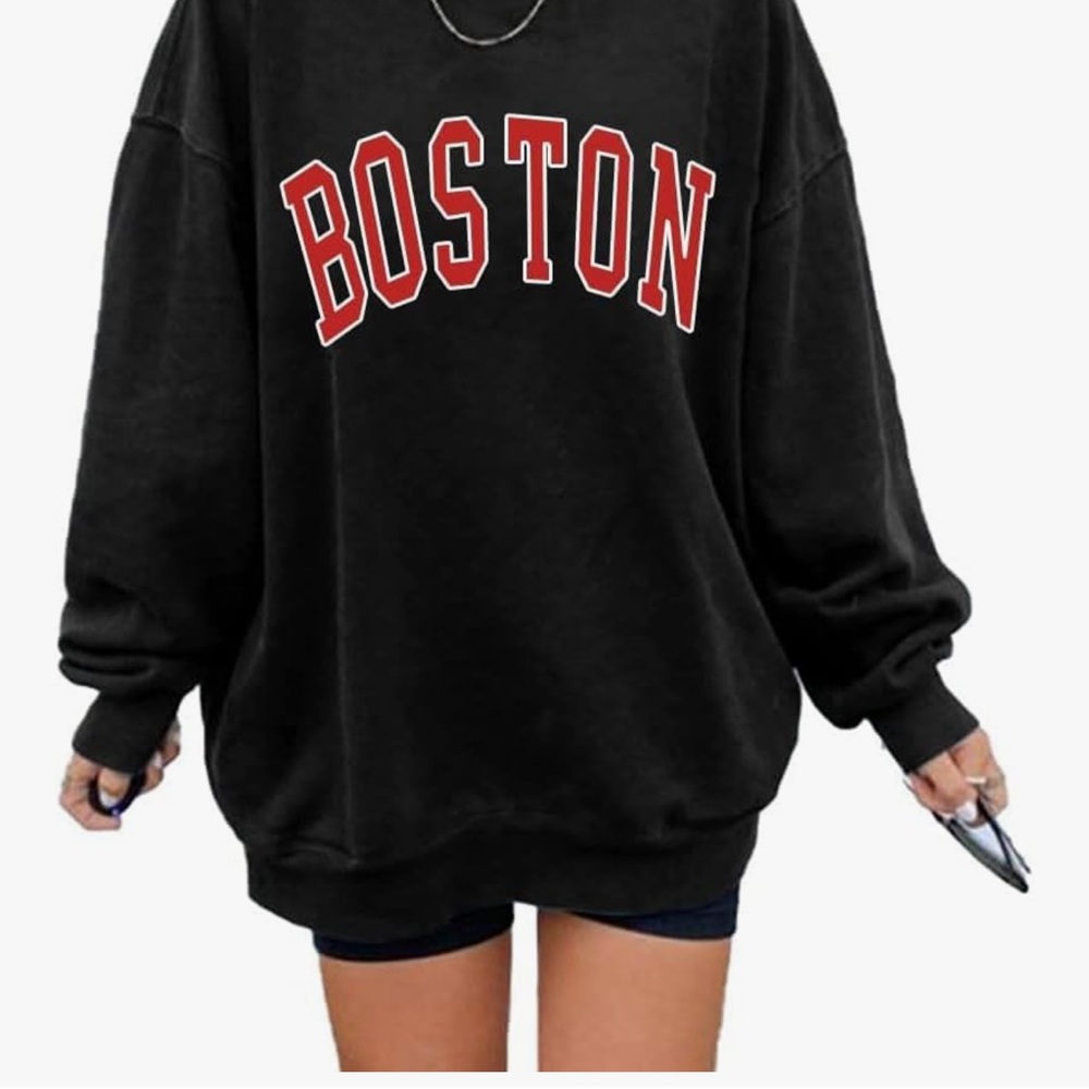 Amazon Red and White Oversized Long Sleeve Sweatshirt